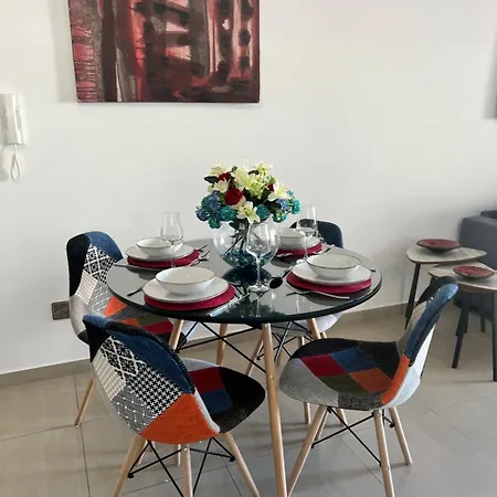 아파트 Oceania Bay Village Pyla 라르나카